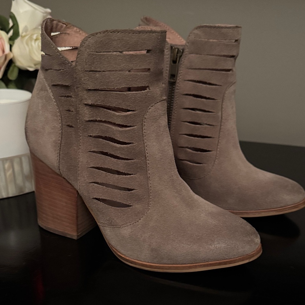 Seychelles Stylish Ankle Boots for Women